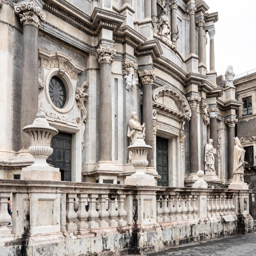 Benedettini Charming House Villa Catania Exteriör bild