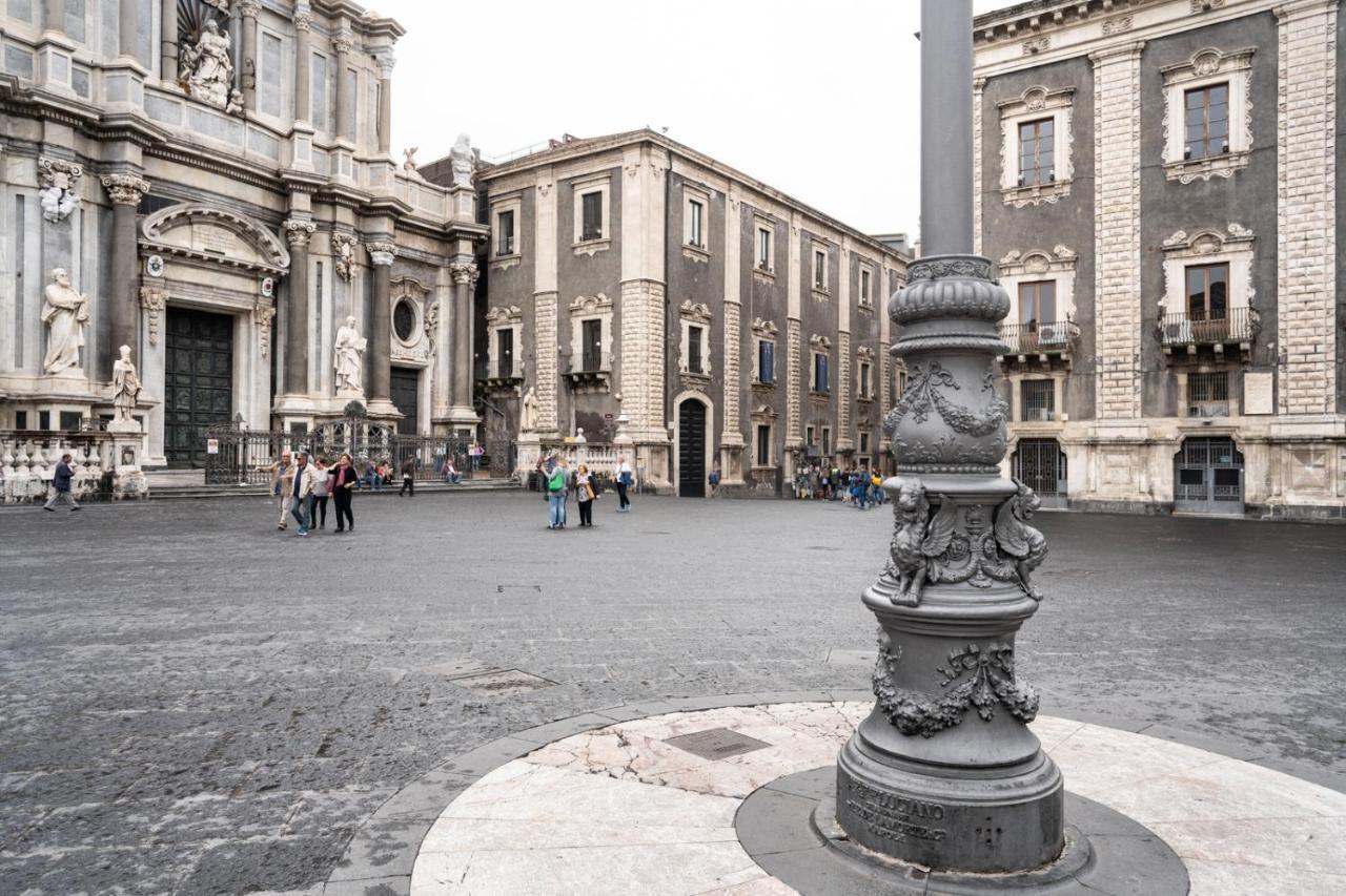 Benedettini Charming House Villa Catania Exteriör bild